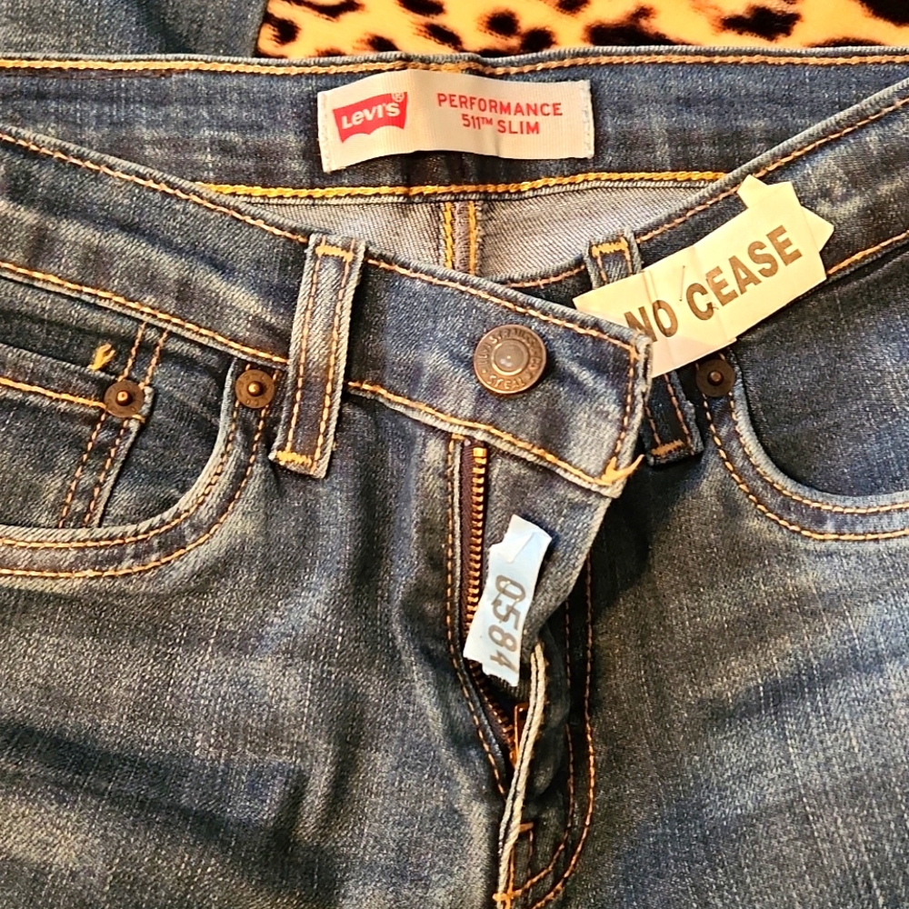 Jeans - Picture 6 of 6